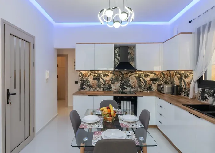 Apartament Eleana's By 