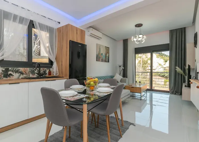Apartament Eleana's By 